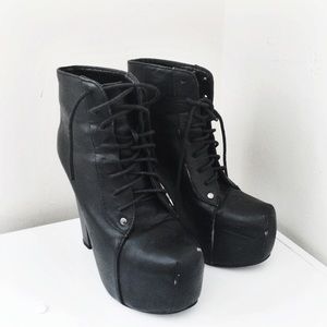 Platform ankle boots (jeffrey campbell lita dupe)